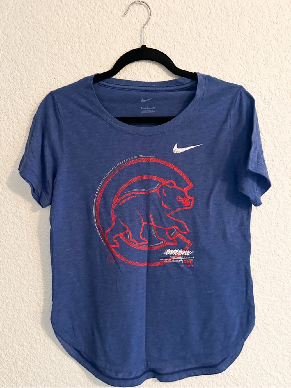 Nike Blue Tee with Red Chicago Cubs Emblem